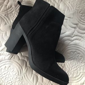 Black suede heeled boots